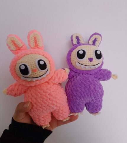 عروسک بافتنی لبوبو